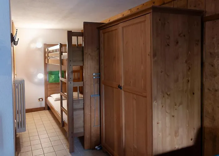 Gran Paradiso Notre Dame Carre 레메스-노트르-담