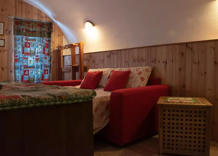 Gran Paradiso Notre Dame Carre 레메스-노트르-담